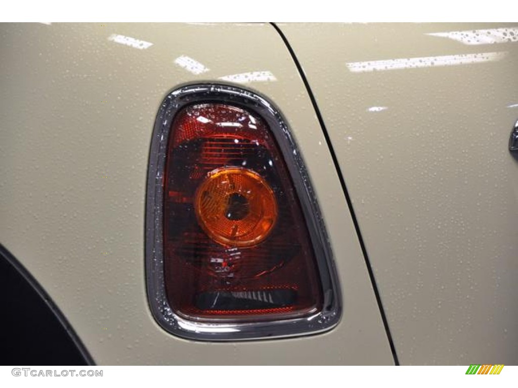 2010 Cooper Hardtop - Pepper White / Grey/Carbon Black photo #18