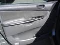 2006 Silver Shadow Pearl Toyota Sienna LE  photo #6