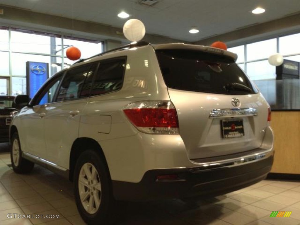 2012 Highlander V6 4WD - Classic Silver Metallic / Ash photo #4