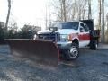 Oxford White 2004 Ford F550 Super Duty XL Regular Cab 4x4 Chassis Plow Truck