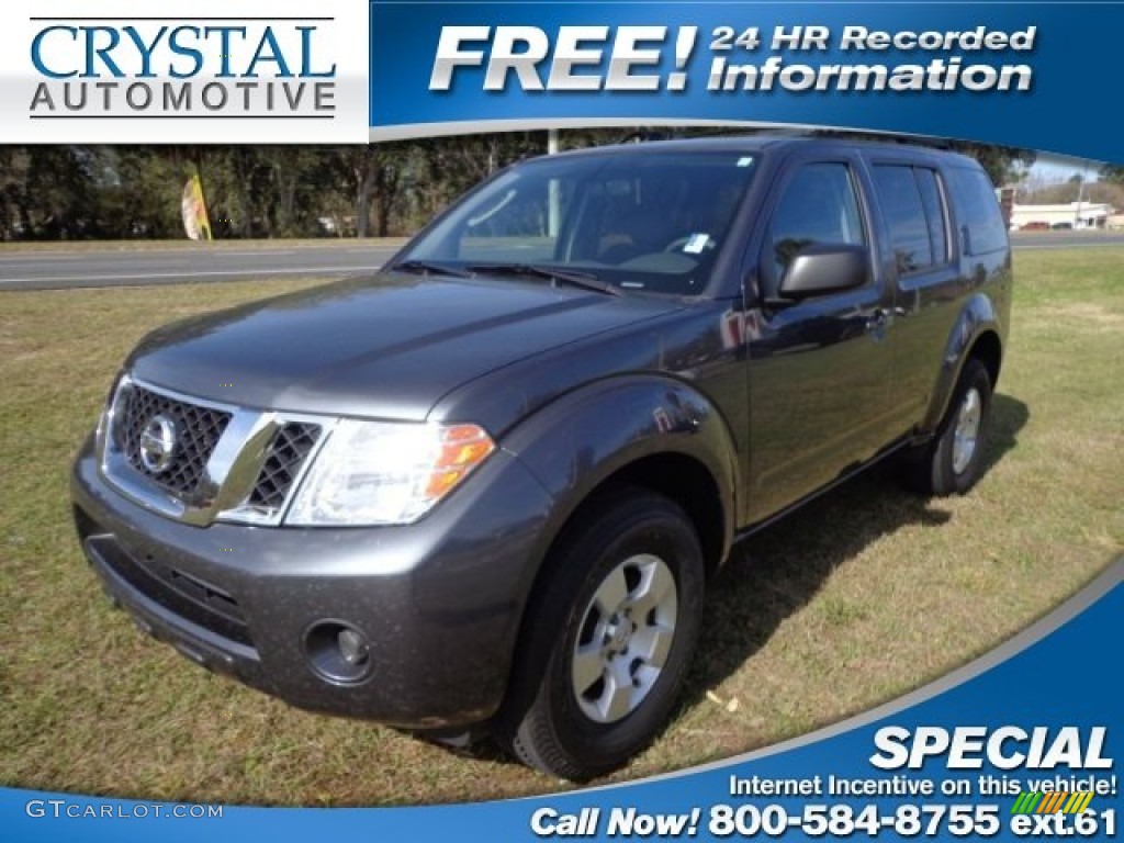 Dark Slate Metallic Nissan Pathfinder