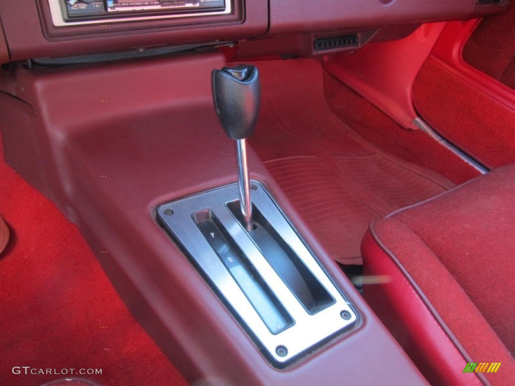 1981 Chevrolet Camaro Berlinetta Transmission Photos