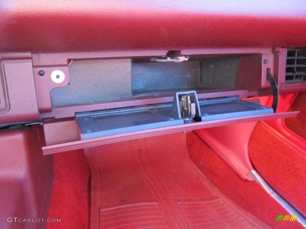 1981 Camaro Berlinetta - Red / Red photo #18