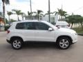 Candy White - Tiguan Wolfsburg Edition Photo No. 6
