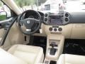 Candy White - Tiguan SE Photo No. 12