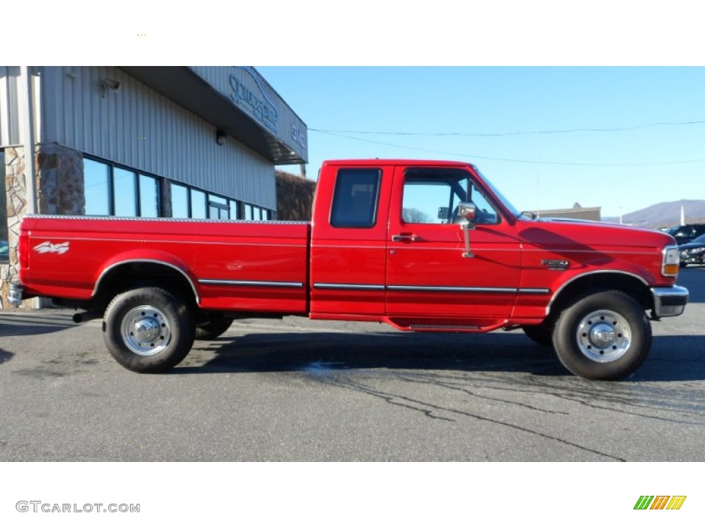 1997 F250 XLT Extended Cab 4x4 - Bright Red / Medium Graphite photo #1