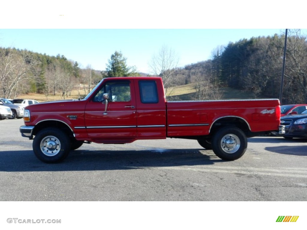 1997 F250 XLT Extended Cab 4x4 - Bright Red / Medium Graphite photo #2