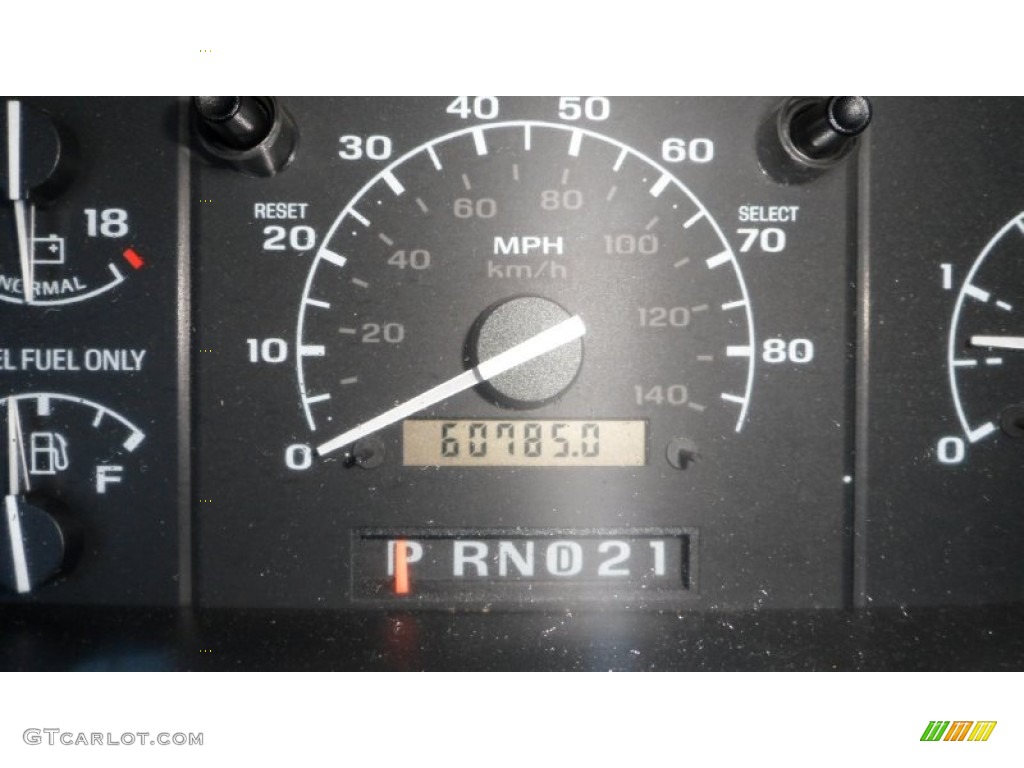 1997 F250 XLT Extended Cab 4x4 - Bright Red / Medium Graphite photo #4