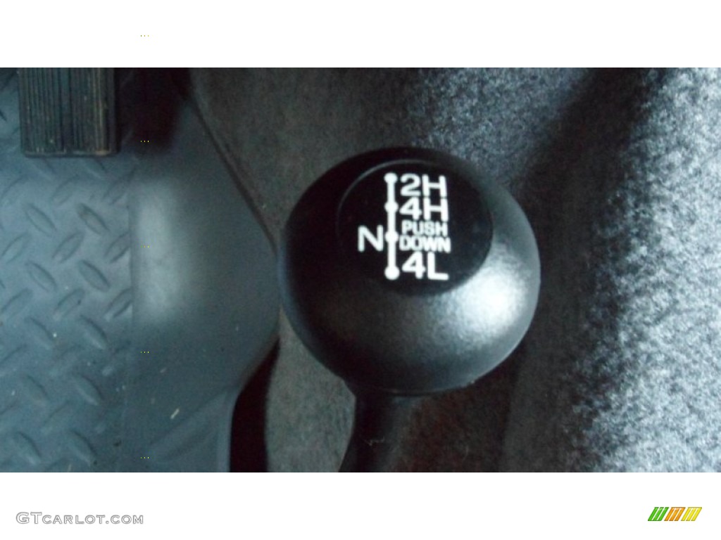 1997 F250 XLT Extended Cab 4x4 - Bright Red / Medium Graphite photo #9