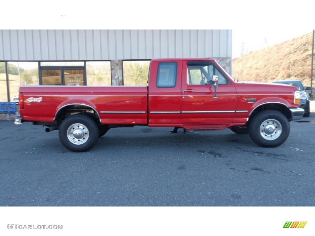 1997 F250 XLT Extended Cab 4x4 - Bright Red / Medium Graphite photo #15