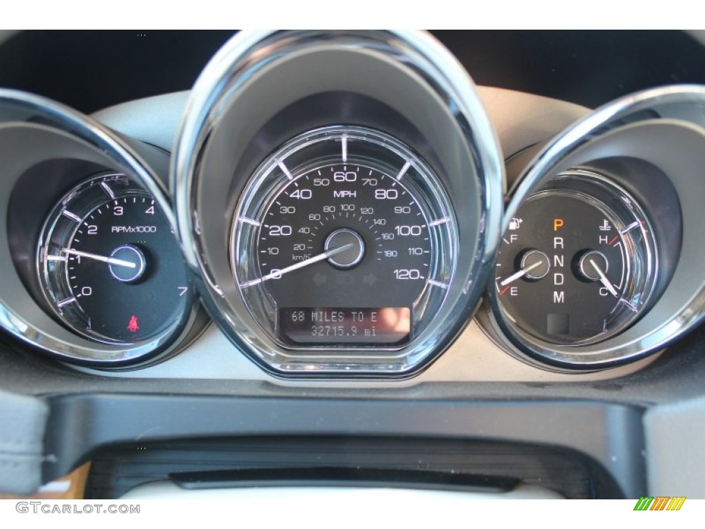 2011 Lincoln MKT FWD Gauges Photos