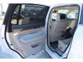 2011 White Platinum Metallic Tri-Coat Lincoln MKT FWD  photo #17