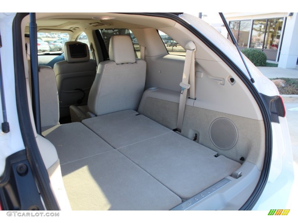 2011 Lincoln MKT FWD Trunk Photo #76102204