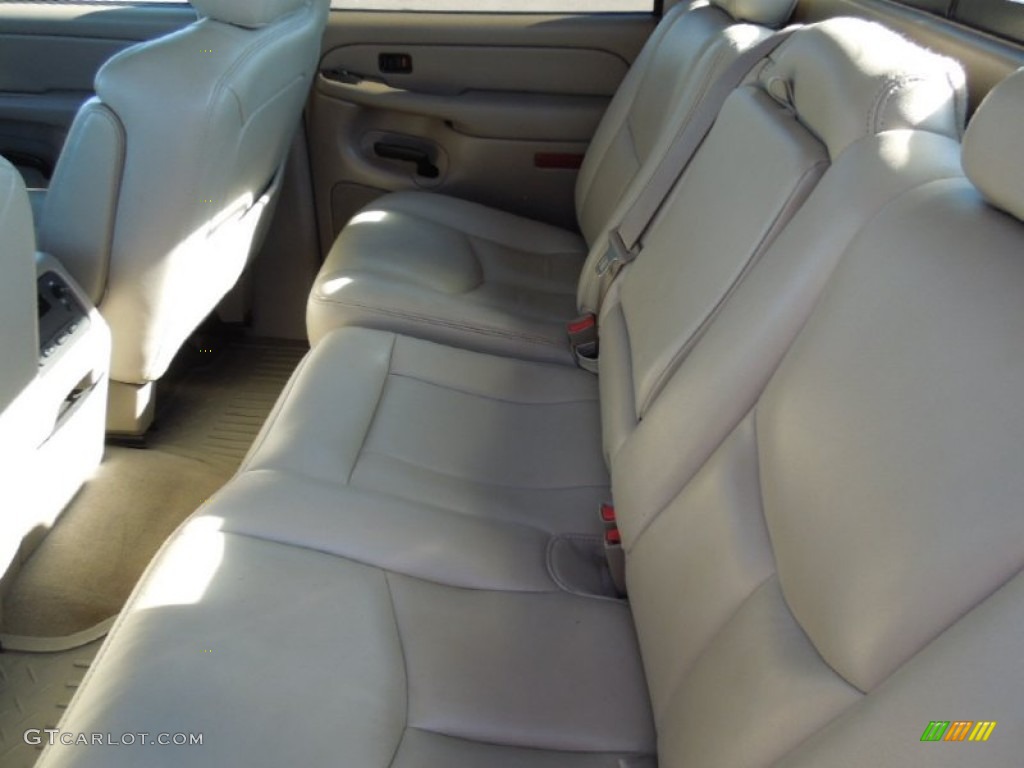 2005 Avalanche LS - Bermuda Blue Metallic / Tan/Neutral photo #15