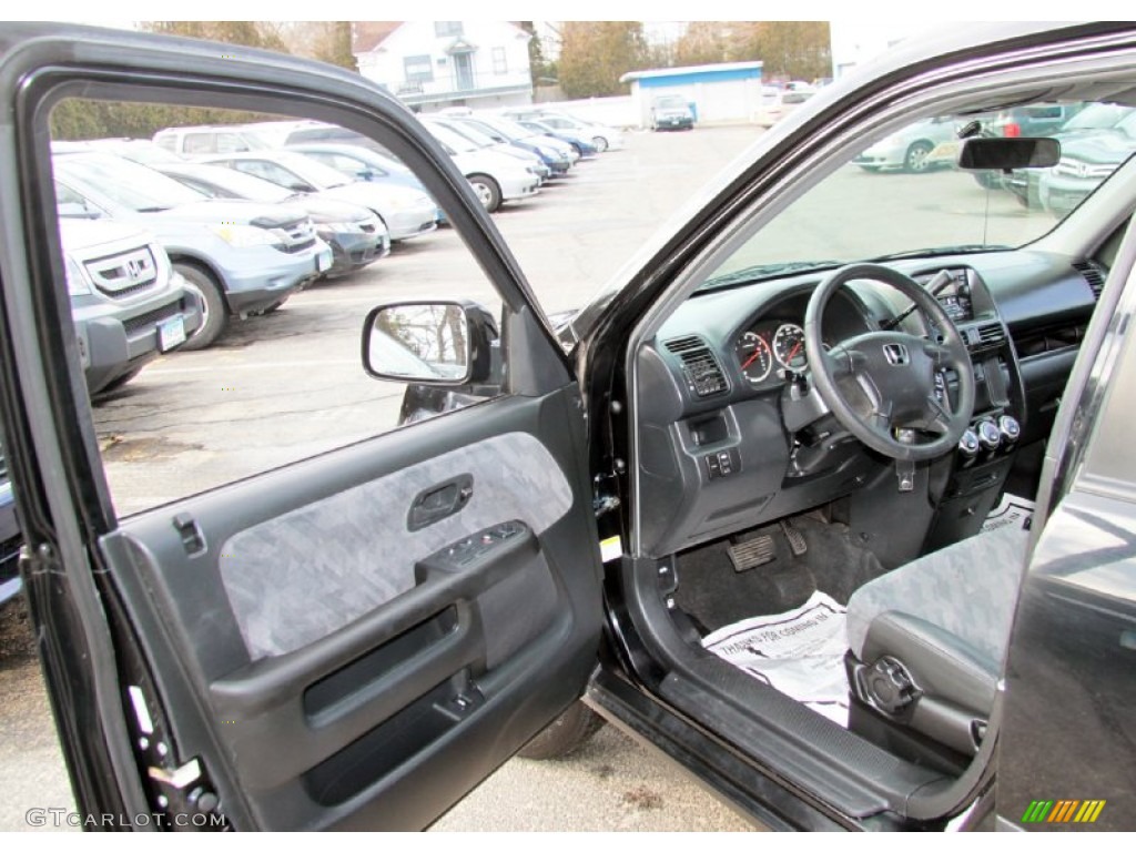 Black Interior 2004 Honda CR-V EX 4WD Photo #76103426