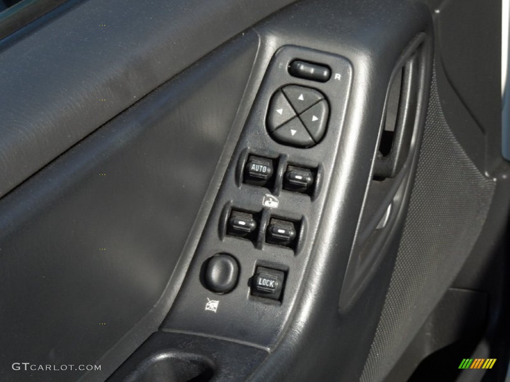 2004 Grand Cherokee Laredo - Stone White / Dark Slate Gray photo #12