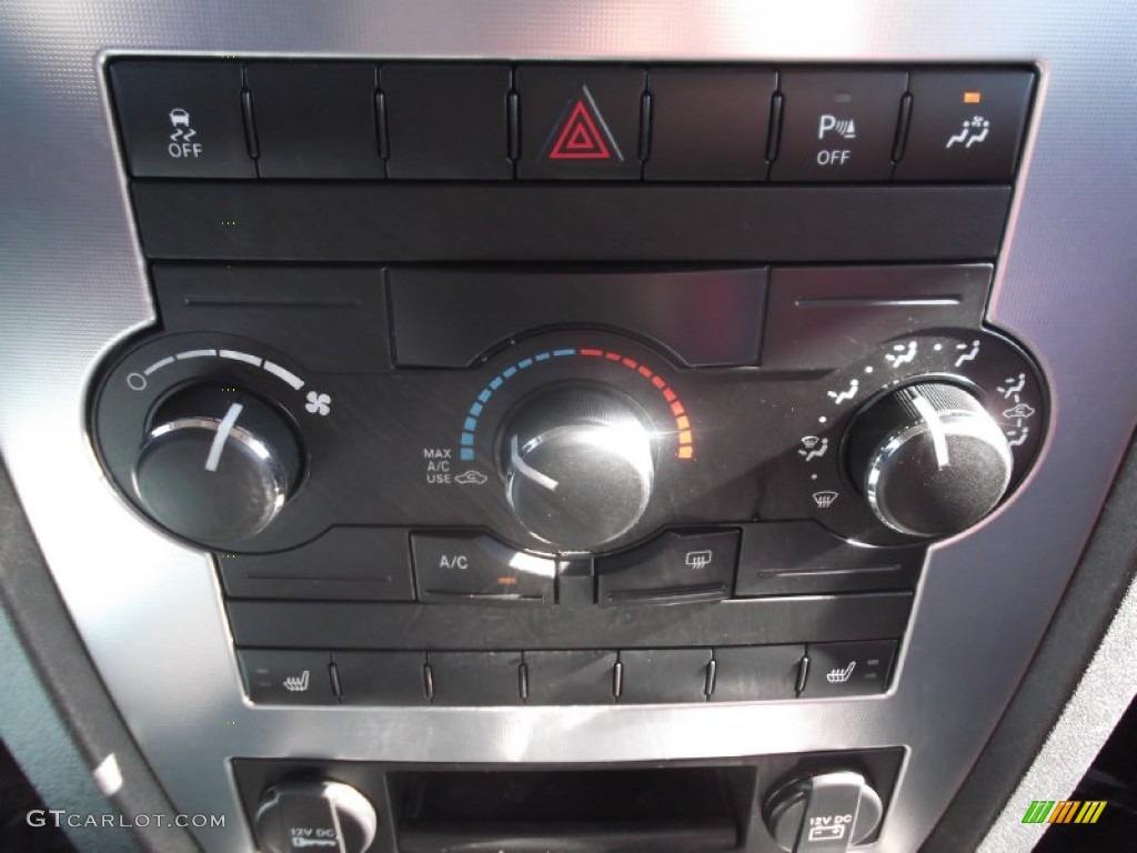 2010 Commander Sport 4x4 - Modern Blue Pearl / Dark Slate Gray photo #25