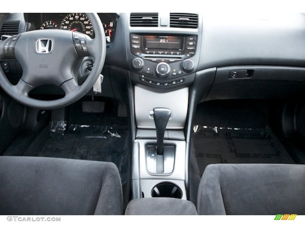 2003 Accord EX Sedan - Satin Silver Metallic / Black photo #5