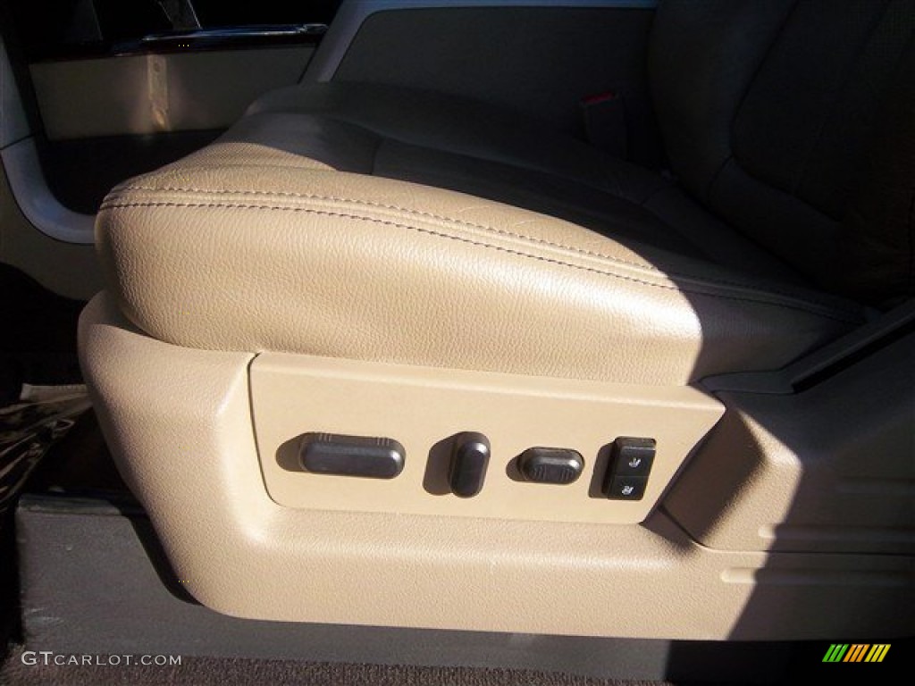 2010 F150 Lariat SuperCrew - Red Candy Metallic / Tan photo #15