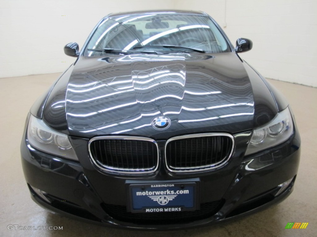 2011 3 Series 328i xDrive Sedan - Black Sapphire Metallic / Black photo #2