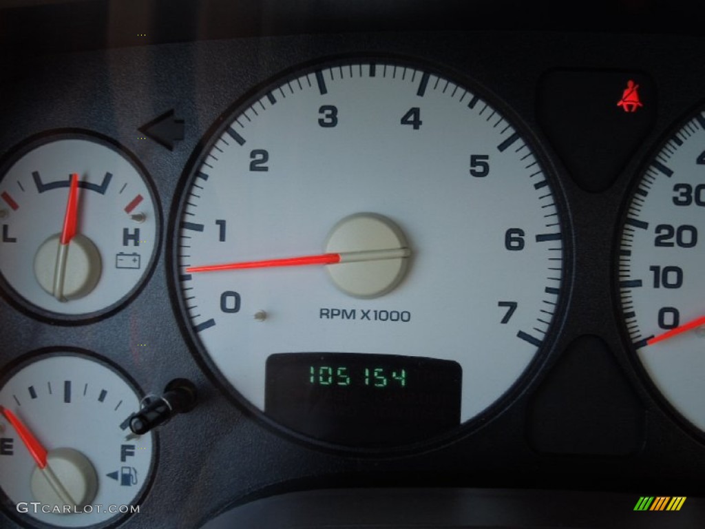 2004 Ram 1500 SLT Regular Cab 4x4 - Flame Red / Taupe photo #20