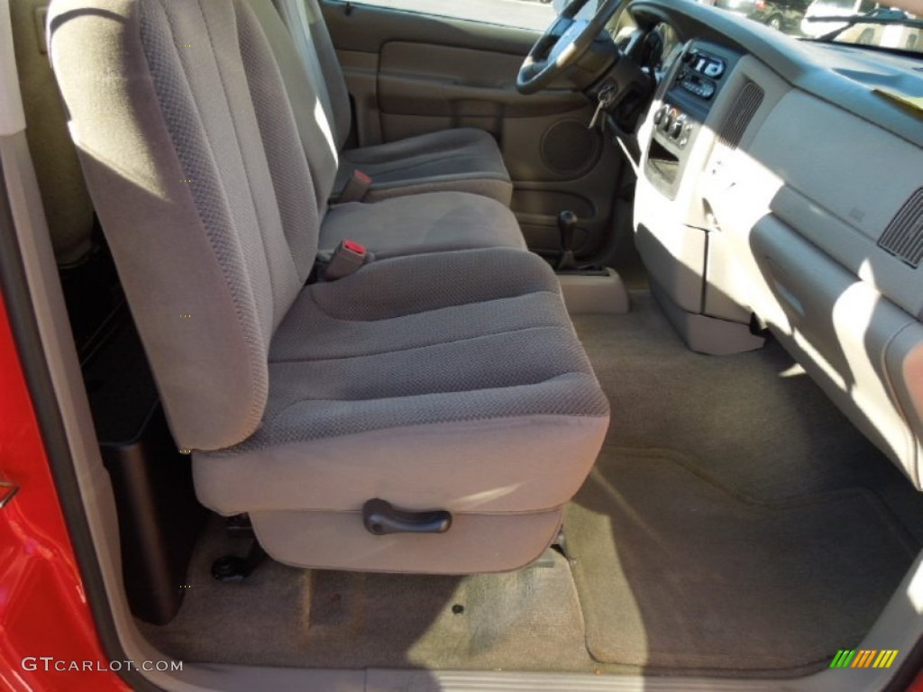 2004 Ram 1500 SLT Regular Cab 4x4 - Flame Red / Taupe photo #23