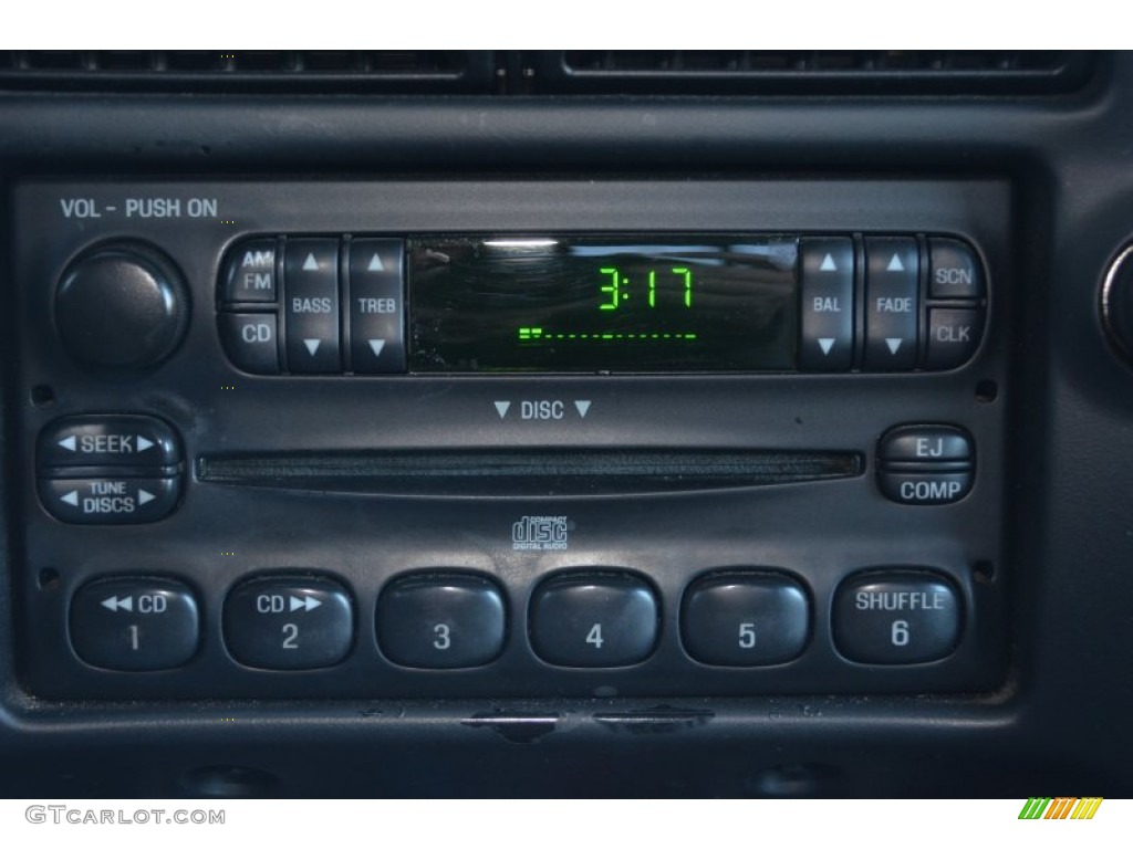 2003 Ranger XLT SuperCab - Dark Highland Green Metallic / Medium Pebble photo #24