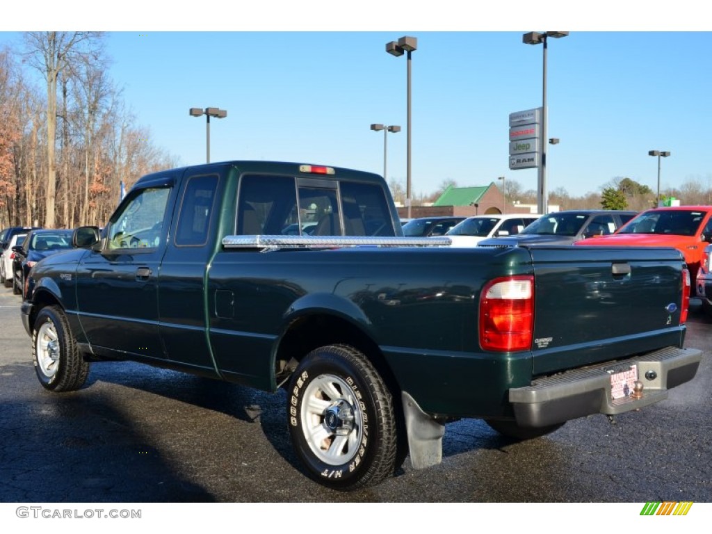 2003 Ranger XLT SuperCab - Dark Highland Green Metallic / Medium Pebble photo #28