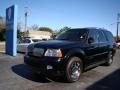 Black Clearcoat - Navigator Luxury Photo No. 4