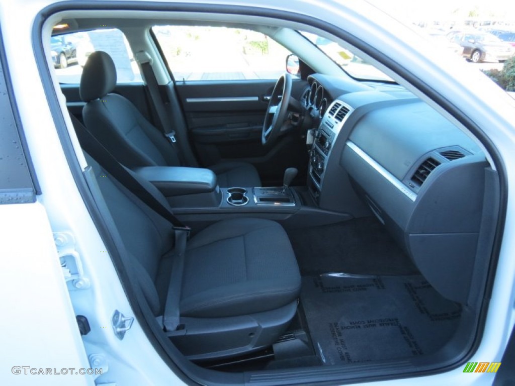 2010 Charger 3.5L - Stone White / Dark Slate Gray photo #20