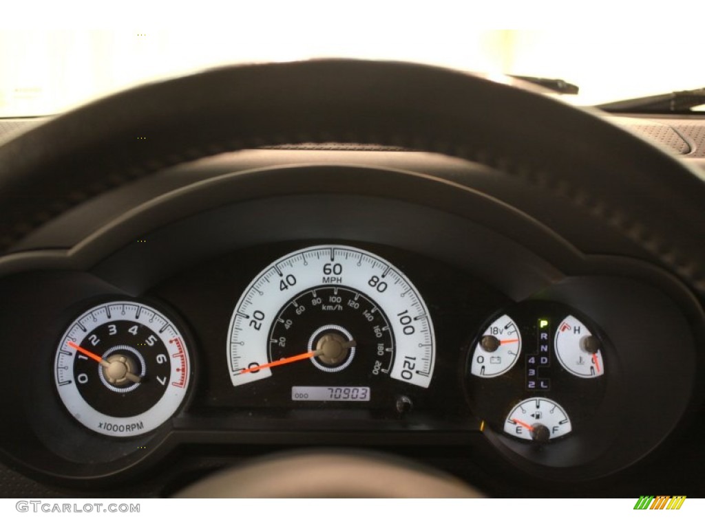 2011 Toyota FJ Cruiser 4WD Gauges Photo #76118723