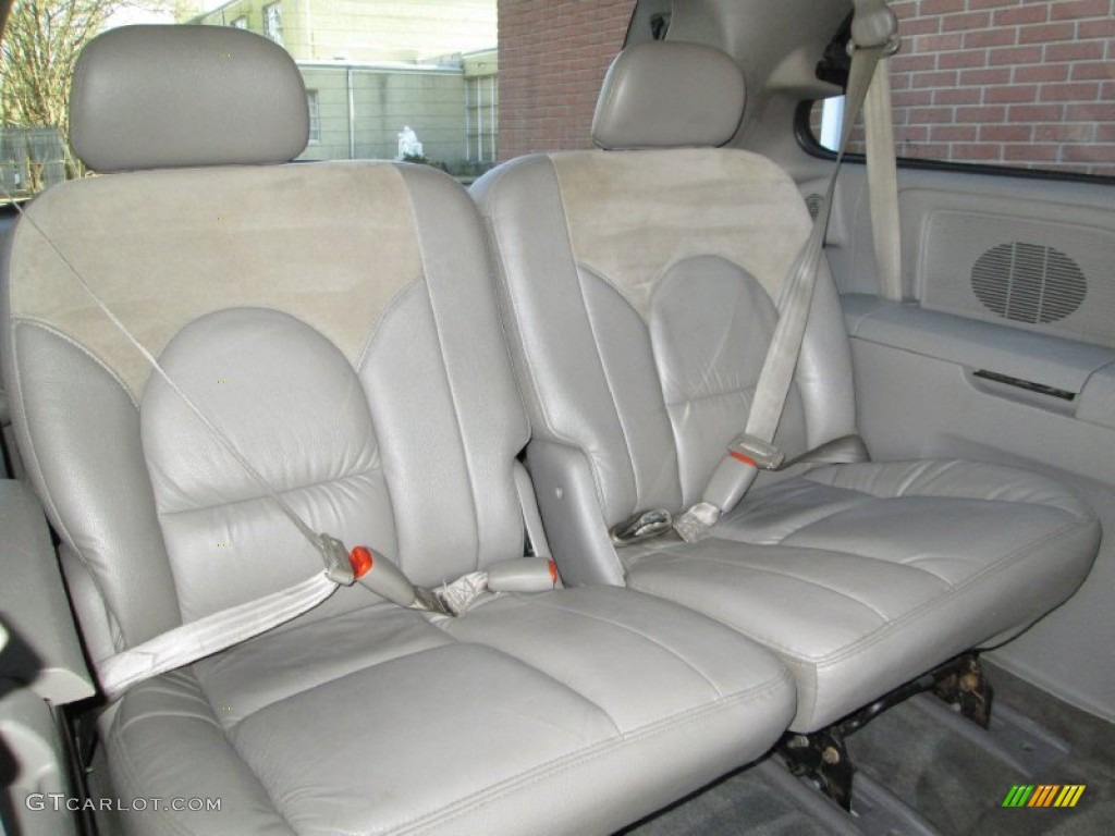 2003 Chrysler Town & Country Limited Rear Seat Photo #76119580