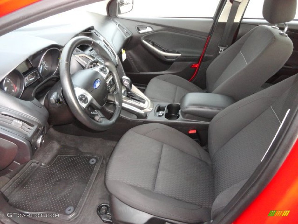 2012 Focus SEL Sedan - Race Red / Charcoal Black photo #3