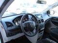 Stone White - Grand Caravan SE Photo No. 11