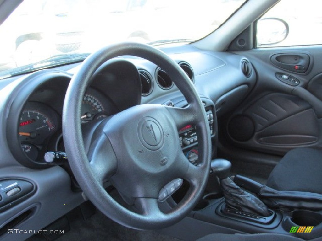 Dark Pewter Interior 2004 Pontiac Grand Am SE Sedan Photo #76124007