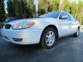 Vibrant White 2006 Ford Taurus SEL