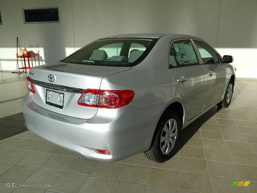 2013 Corolla L - Classic Silver Metallic / Ash photo #3