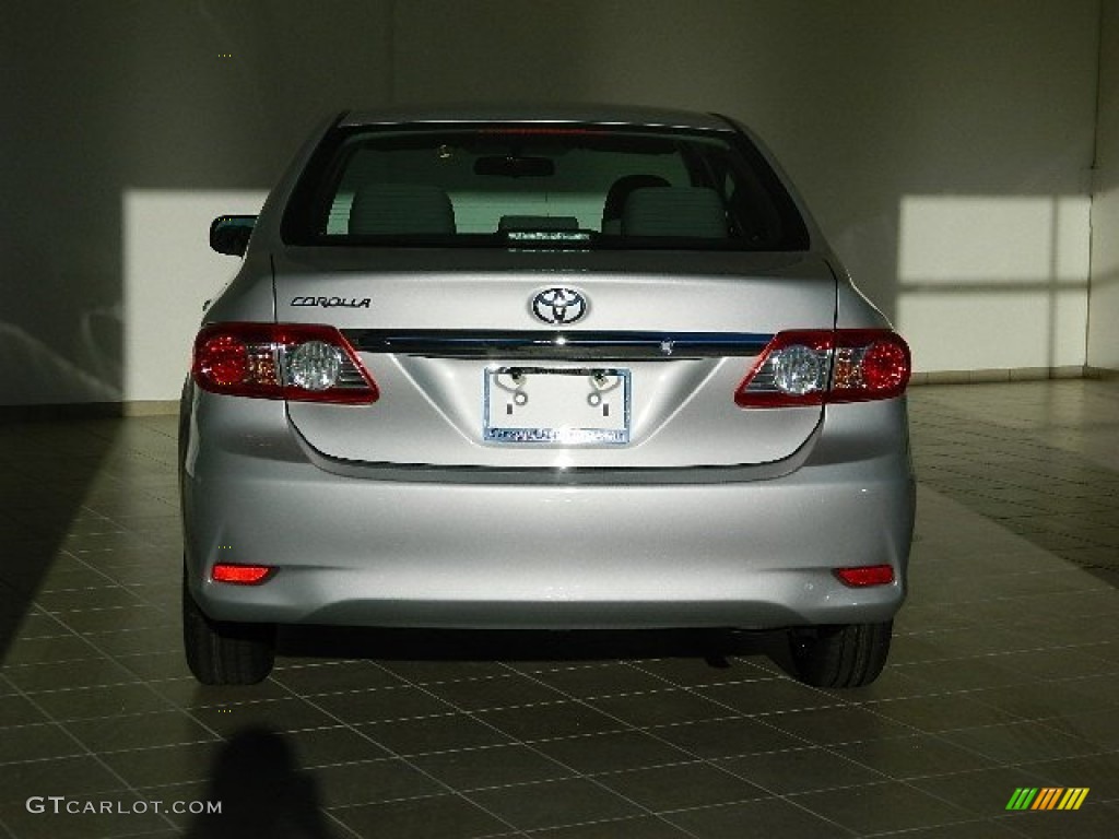 2013 Corolla L - Classic Silver Metallic / Ash photo #4