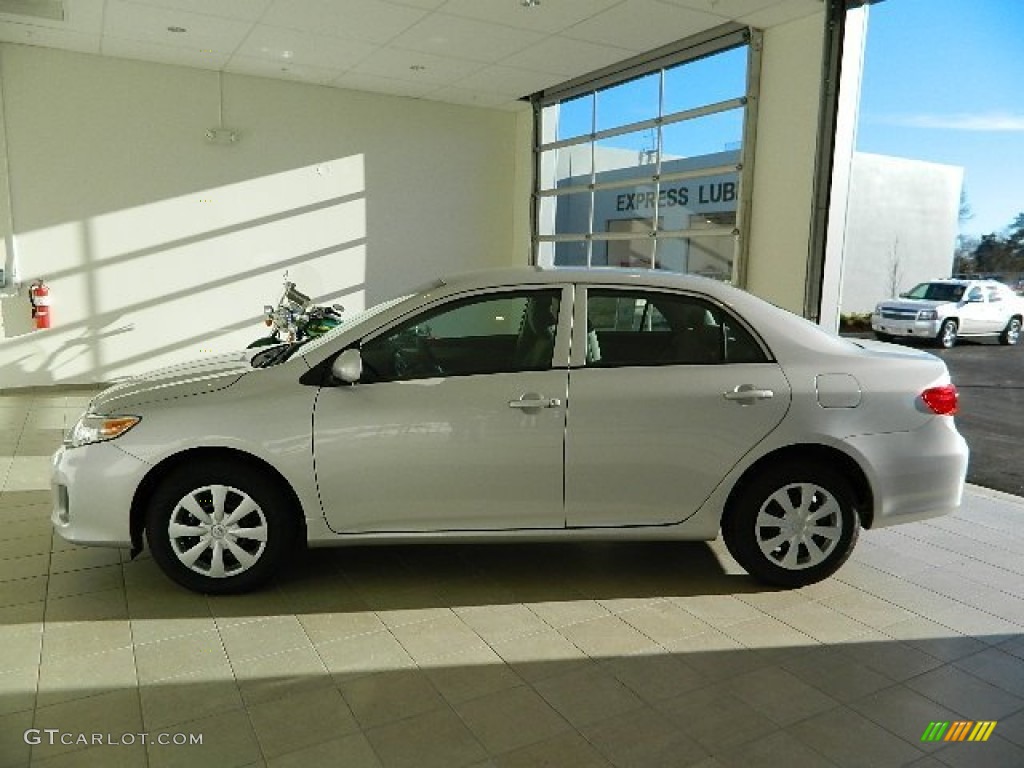 2013 Corolla L - Classic Silver Metallic / Ash photo #6