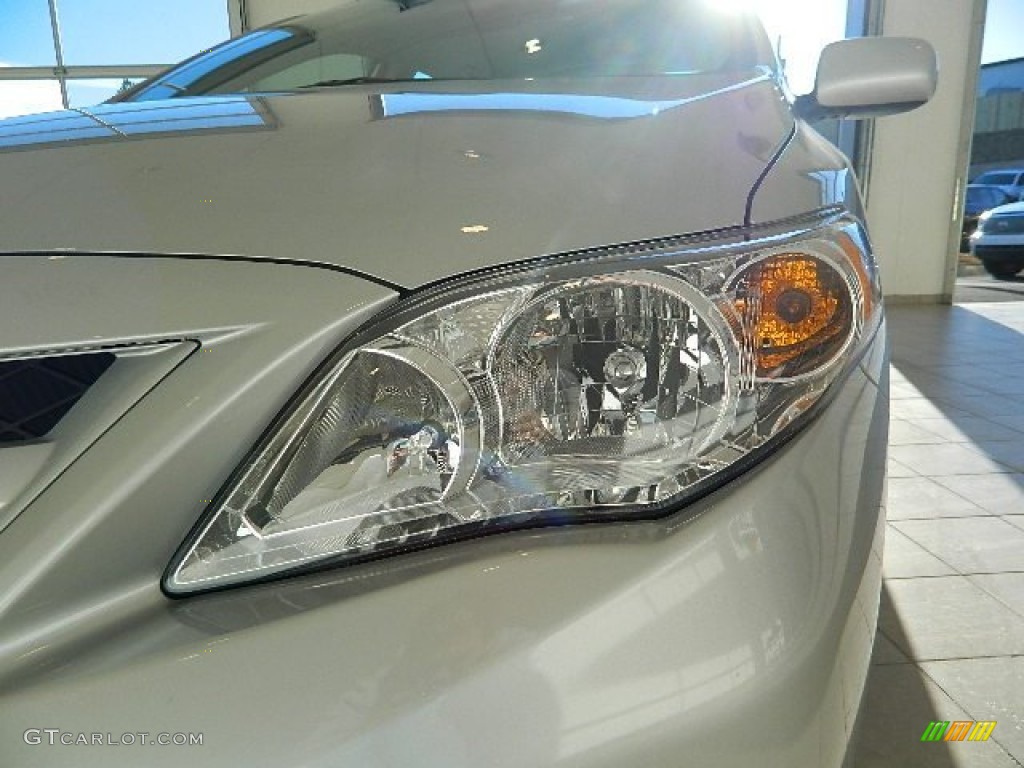 2013 Corolla L - Classic Silver Metallic / Ash photo #9