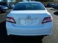 Super White - Camry SE Photo No. 4