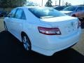 Super White - Camry SE Photo No. 5