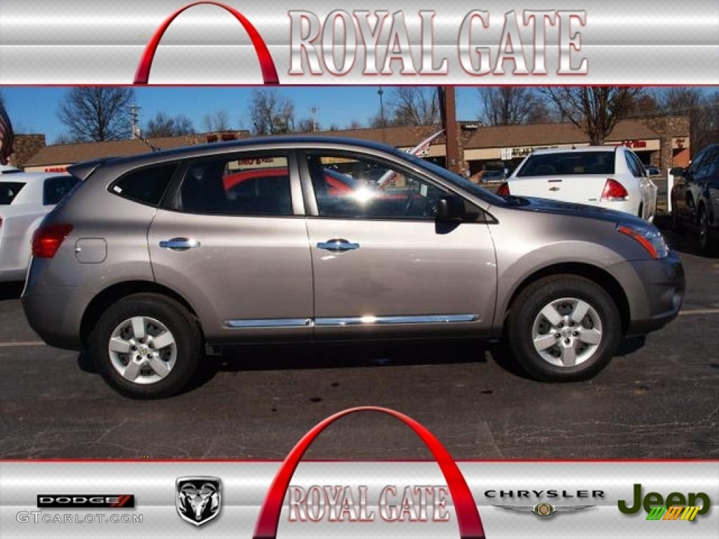 2011 Rogue SV AWD - Platinum Graphite / Black photo #1