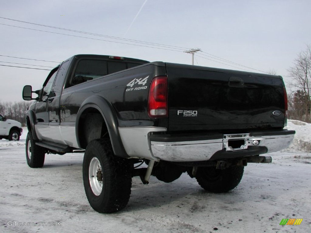 2000 F250 Super Duty XLT Extended Cab 4x4 - Black / Medium Graphite photo #7