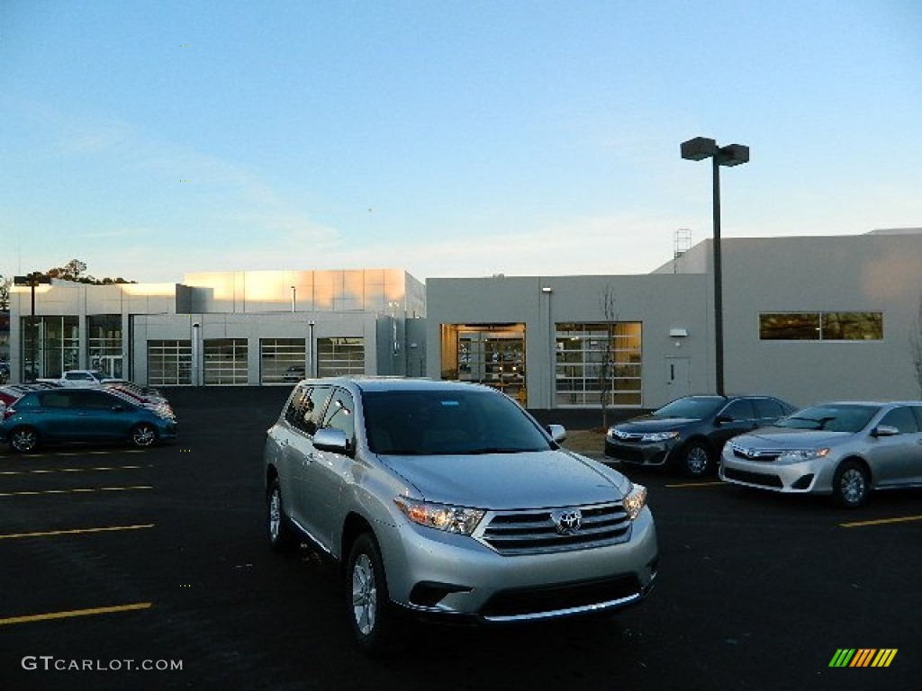 2013 Highlander V6 - Sizzling Crimson Mica / Ash photo #1