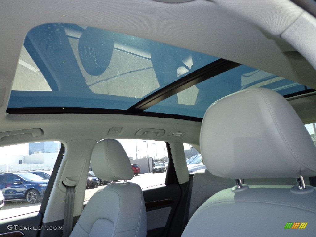 2013 Audi Q5 2.0 TFSI quattro Sunroof Photos