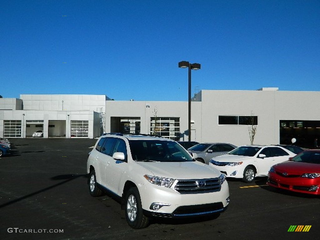 2013 Highlander SE - Blizzard White Pearl / Black photo #1