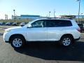 2013 Blizzard White Pearl Toyota Highlander SE  photo #6