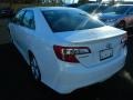 Super White - Camry SE Photo No. 5