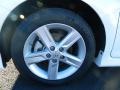 Super White - Camry SE Photo No. 10